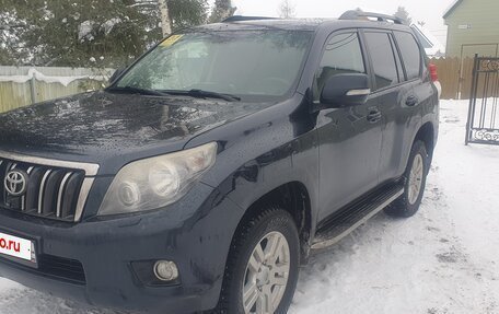 Toyota Land Cruiser Prado 150 рестайлинг 2, 2010 год, 2 300 000 рублей, 2 фотография