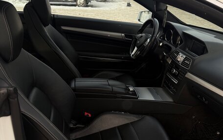 Mercedes-Benz E-Класс, 2013 год, 1 850 000 рублей, 23 фотография