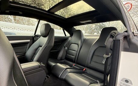 Mercedes-Benz E-Класс, 2013 год, 1 850 000 рублей, 29 фотография