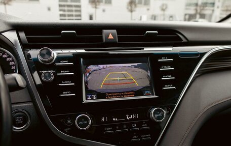 Toyota Camry, 2019 год, 2 055 000 рублей, 14 фотография