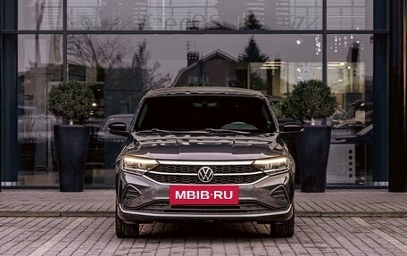 Volkswagen Polo VI (EU Market), 2020 год, 1 655 000 рублей, 2 фотография