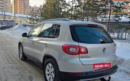 Volkswagen Tiguan I, 2009 год, 890 000 рублей, 1 фотография