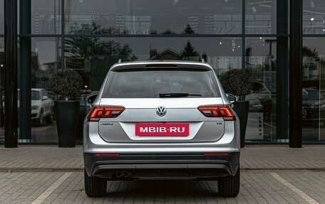 Volkswagen Tiguan II, 2019 год, 2 265 000 рублей, 5 фотография