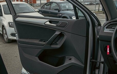 Volkswagen Tiguan II, 2019 год, 2 265 000 рублей, 12 фотография