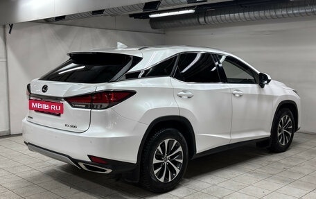 Lexus RX IV рестайлинг, 2019 год, 4 399 000 рублей, 5 фотография