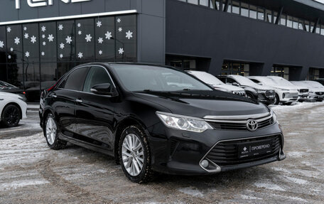 Toyota Camry, 2015 год, 2 200 000 рублей, 2 фотография