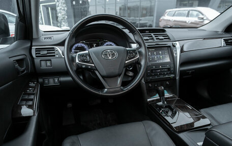 Toyota Camry, 2015 год, 2 200 000 рублей, 7 фотография