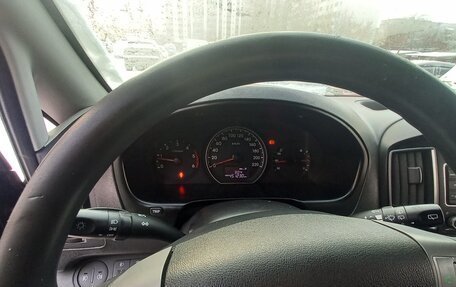 Hyundai H-1 II рестайлинг, 2015 год, 1 850 000 рублей, 8 фотография