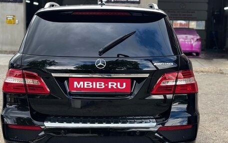 Mercedes-Benz M-Класс, 2011 год, 3 000 000 рублей, 4 фотография