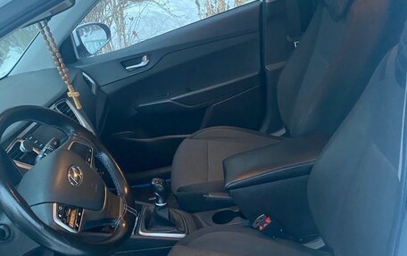 Hyundai Solaris II рестайлинг, 2021 год, 1 430 000 рублей, 7 фотография