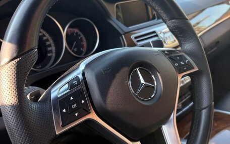 Mercedes-Benz E-Класс, 2015 год, 2 350 000 рублей, 5 фотография