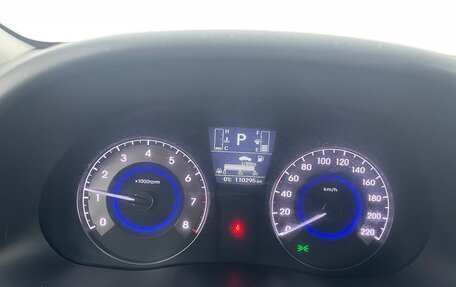 Hyundai Solaris II рестайлинг, 2015 год, 1 125 000 рублей, 12 фотография