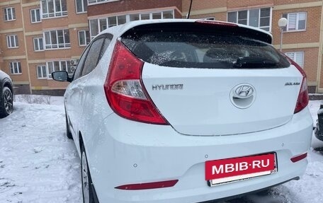 Hyundai Solaris II рестайлинг, 2015 год, 1 125 000 рублей, 7 фотография
