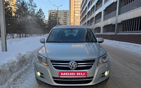 Volkswagen Tiguan I, 2009 год, 890 000 рублей, 3 фотография