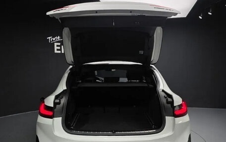 BMW X4, 2023 год, 7 330 000 рублей, 18 фотография