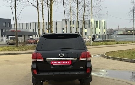 Toyota Land Cruiser 200, 2007 год, 2 300 000 рублей, 3 фотография