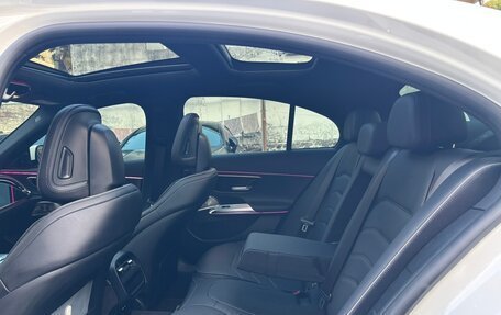 Mercedes-Benz E-Класс, 2024 год, 7 950 000 рублей, 9 фотография