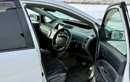 Toyota Prius, 2006 год, 750 000 рублей, 7 фотография