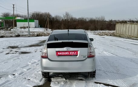 Toyota Prius, 2006 год, 750 000 рублей, 4 фотография