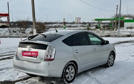 Toyota Prius, 2006 год, 750 000 рублей, 5 фотография