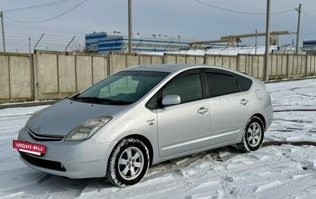 Toyota Prius, 2006 год, 750 000 рублей, 2 фотография