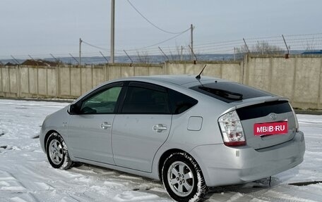 Toyota Prius, 2006 год, 750 000 рублей, 6 фотография