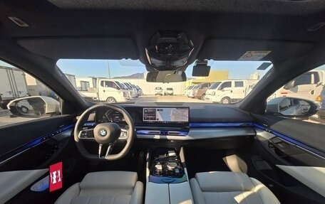 BMW 5 серия, 2025 год, 6 750 000 рублей, 5 фотография