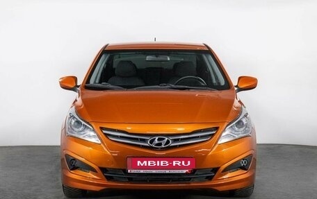 Hyundai Solaris II рестайлинг, 2015 год, 995 000 рублей, 2 фотография