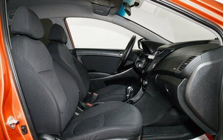 Hyundai Solaris II рестайлинг, 2015 год, 995 000 рублей, 6 фотография