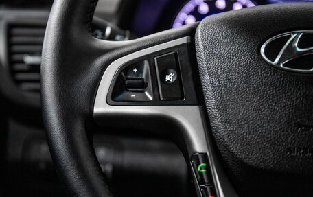 Hyundai Solaris II рестайлинг, 2015 год, 995 000 рублей, 11 фотография