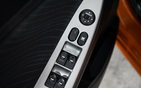 Hyundai Solaris II рестайлинг, 2015 год, 995 000 рублей, 18 фотография