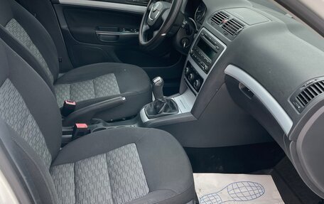 Skoda Octavia, 2011 год, 800 000 рублей, 2 фотография