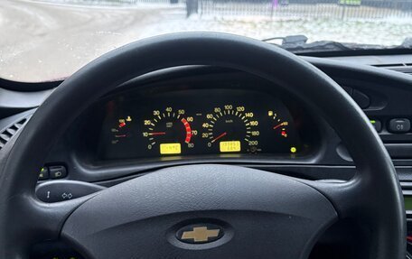 Chevrolet Niva I рестайлинг, 2004 год, 300 000 рублей, 12 фотография