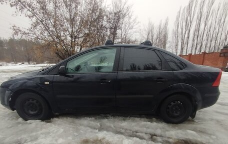 Ford Focus II рестайлинг, 2005 год, 240 000 рублей, 2 фотография