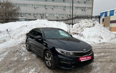 KIA Optima IV, 2018 год, 2 500 000 рублей, 3 фотография