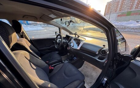 Honda Jazz II рестайлинг, 2011 год, 690 000 рублей, 13 фотография