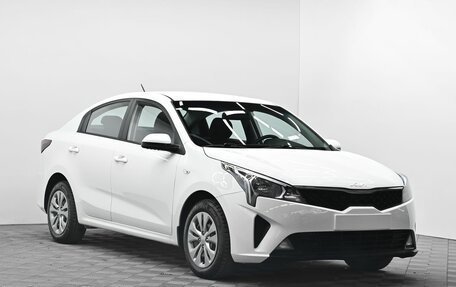 KIA Rio IV, 2022 год, 1 355 000 рублей, 2 фотография