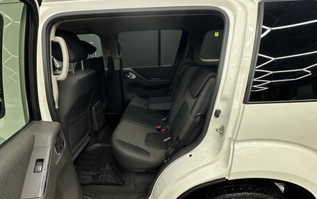 Nissan Pathfinder, 2011 год, 1 550 000 рублей, 20 фотография