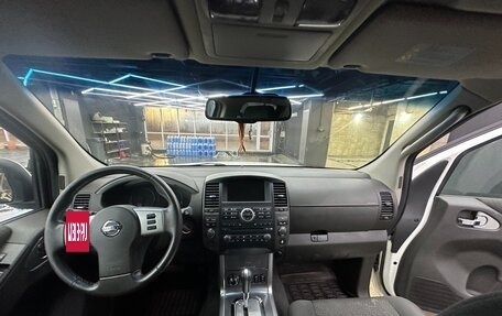Nissan Pathfinder, 2011 год, 1 550 000 рублей, 31 фотография