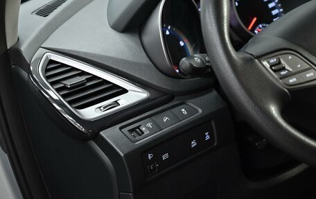 Hyundai Santa Fe III рестайлинг, 2015 год, 1 495 000 рублей, 11 фотография