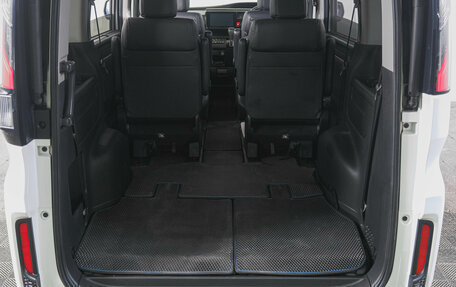 Honda Stepwgn IV, 2017 год, 2 249 000 рублей, 8 фотография