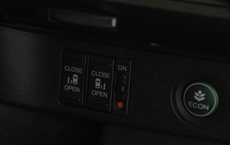 Honda Stepwgn IV, 2017 год, 2 249 000 рублей, 22 фотография