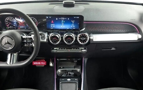 Mercedes-Benz GLB, 2025 год, 6 470 000 рублей, 5 фотография