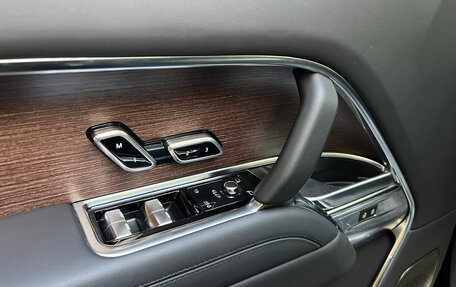 Land Rover Range Rover IV рестайлинг, 2024 год, 23 000 000 рублей, 6 фотография