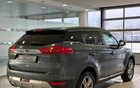 Geely Atlas I, 2018 год, 1 415 000 рублей, 4 фотография