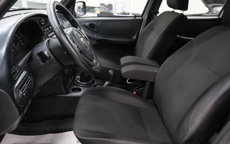 Chevrolet Niva I рестайлинг, 2016 год, 769 000 рублей, 8 фотография