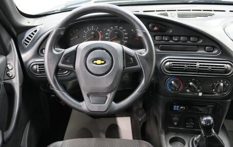 Chevrolet Niva I рестайлинг, 2016 год, 769 000 рублей, 12 фотография