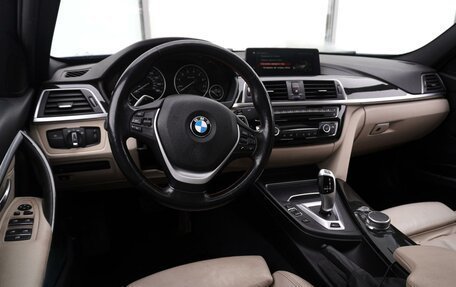 BMW 3 серия, 2018 год, 2 690 000 рублей, 10 фотография