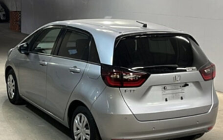 Honda Fit, 2021 год, 1 100 000 рублей, 2 фотография