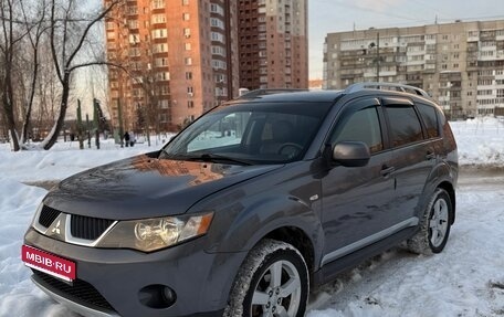 Mitsubishi Outlander III рестайлинг 3, 2008 год, 898 000 рублей, 1 фотография